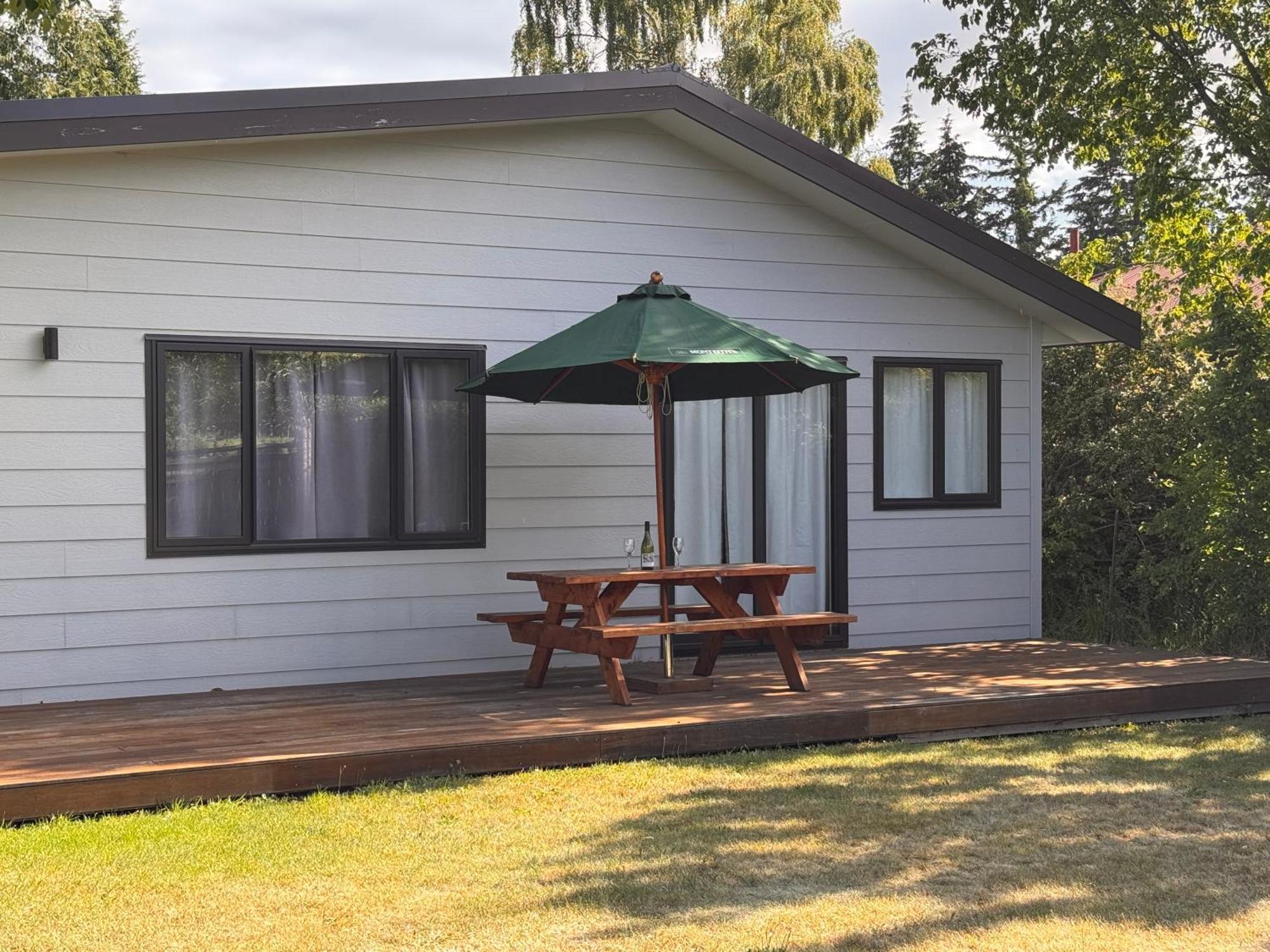 Woodbank Retreat Villa แฮนเมอร์สปริงส์ ภายนอก รูปภาพ